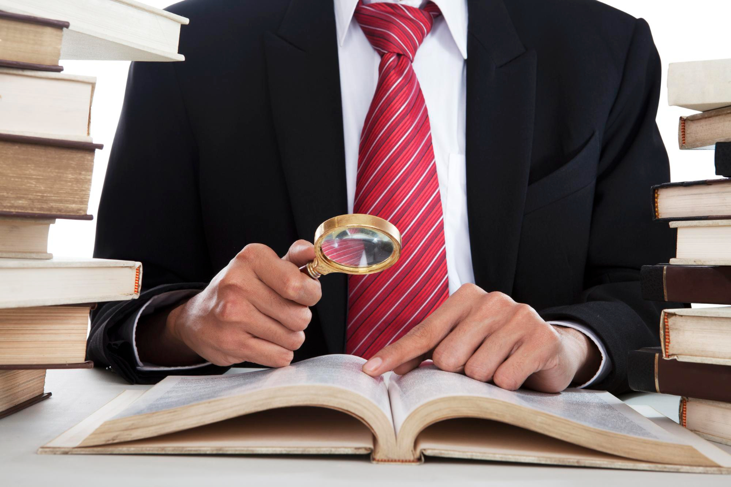 Delito de falsedad documental: qué es y qué consecuencias tiene